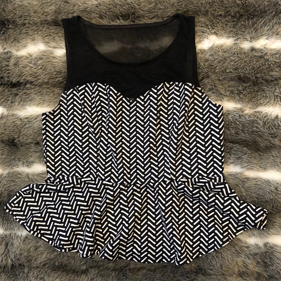 Peplum style shirt - Picture 1 of 3
